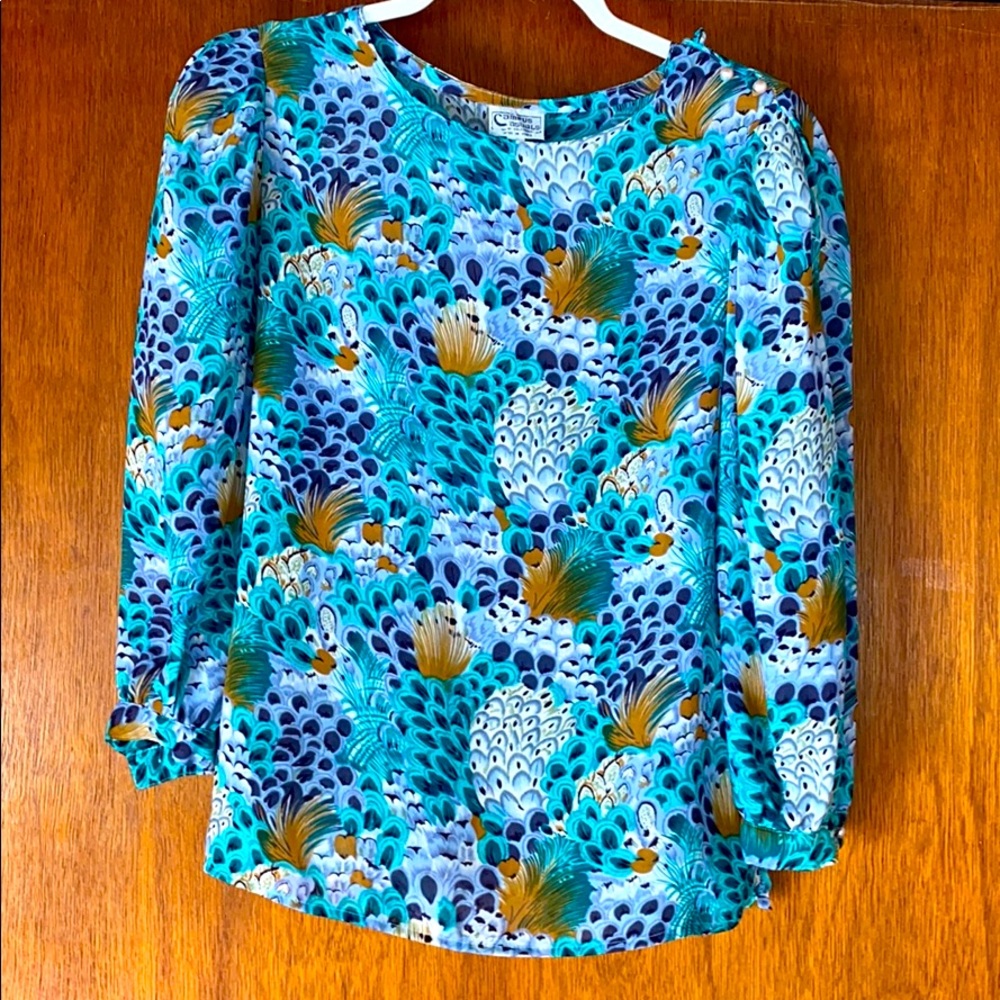 Vintage puff shoulder long sleeve dressy shirt